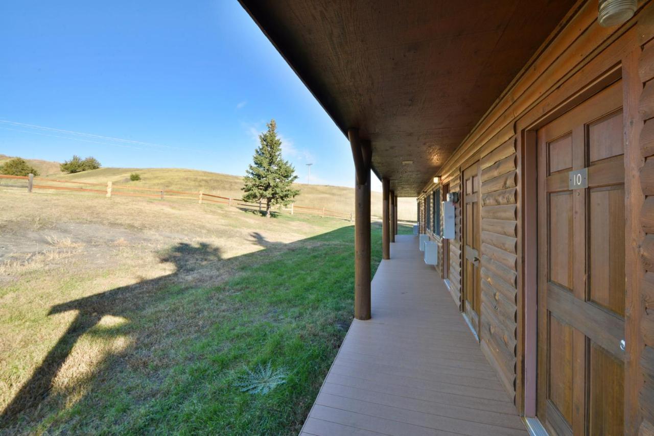 Arrowwood Resort At Cedar Shore Oacoma Exterior photo