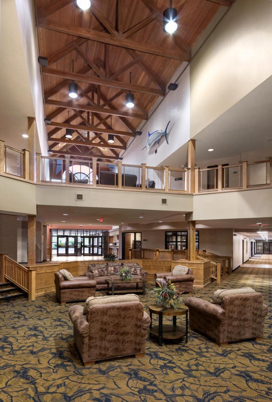 Arrowwood Resort At Cedar Shore Oacoma Exterior photo